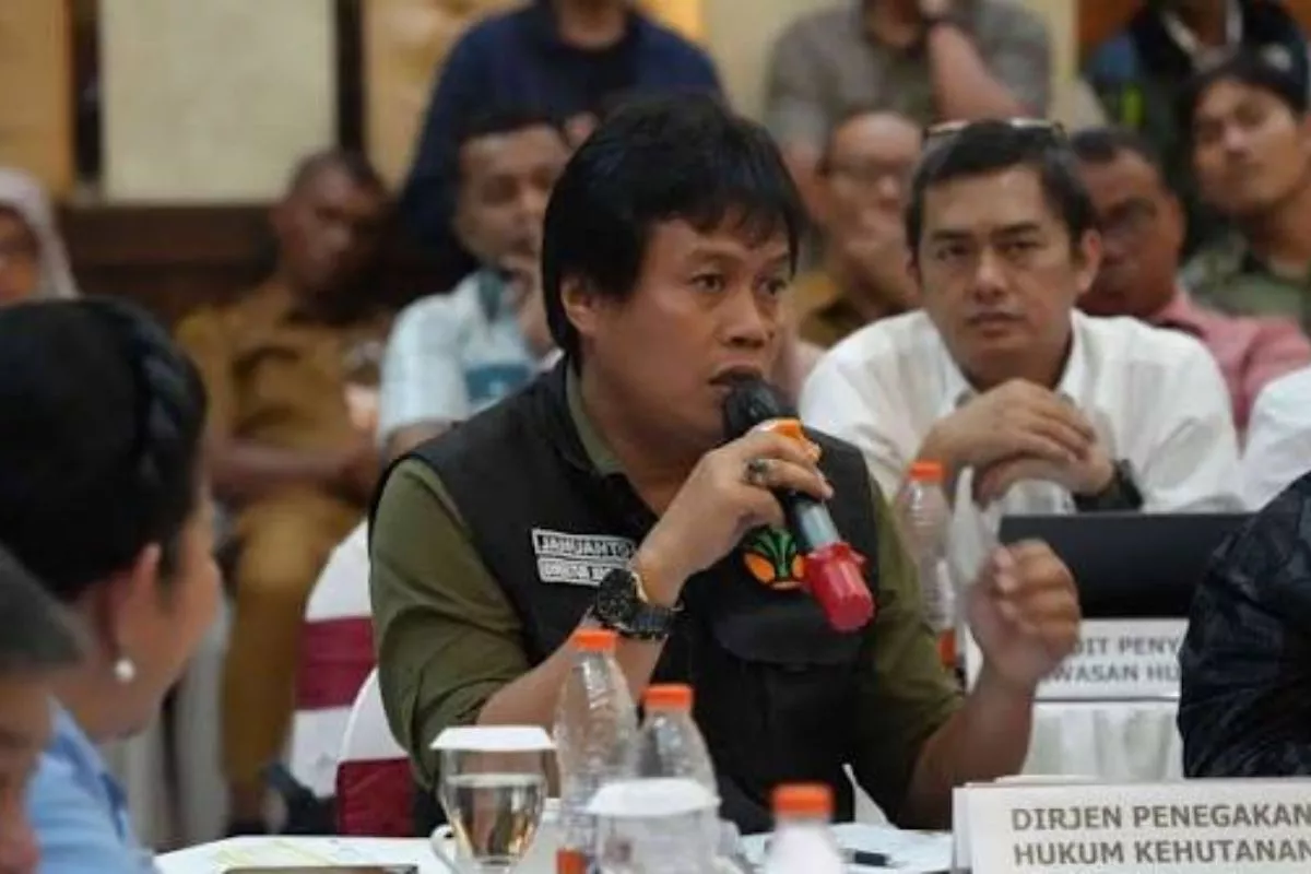 Kementerian Kehutanan Kerahkan Operasi Terpadu Atasi Karhutla Bromo