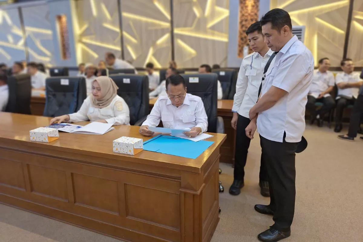 Optimalkan PI 10 Persen Migas, Bupati Bistamam Hadiri Rapat KPK