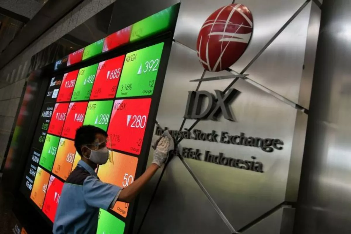 Volume Transaksi Saham Capai Rp30,14 Triliun, IHSG Positif