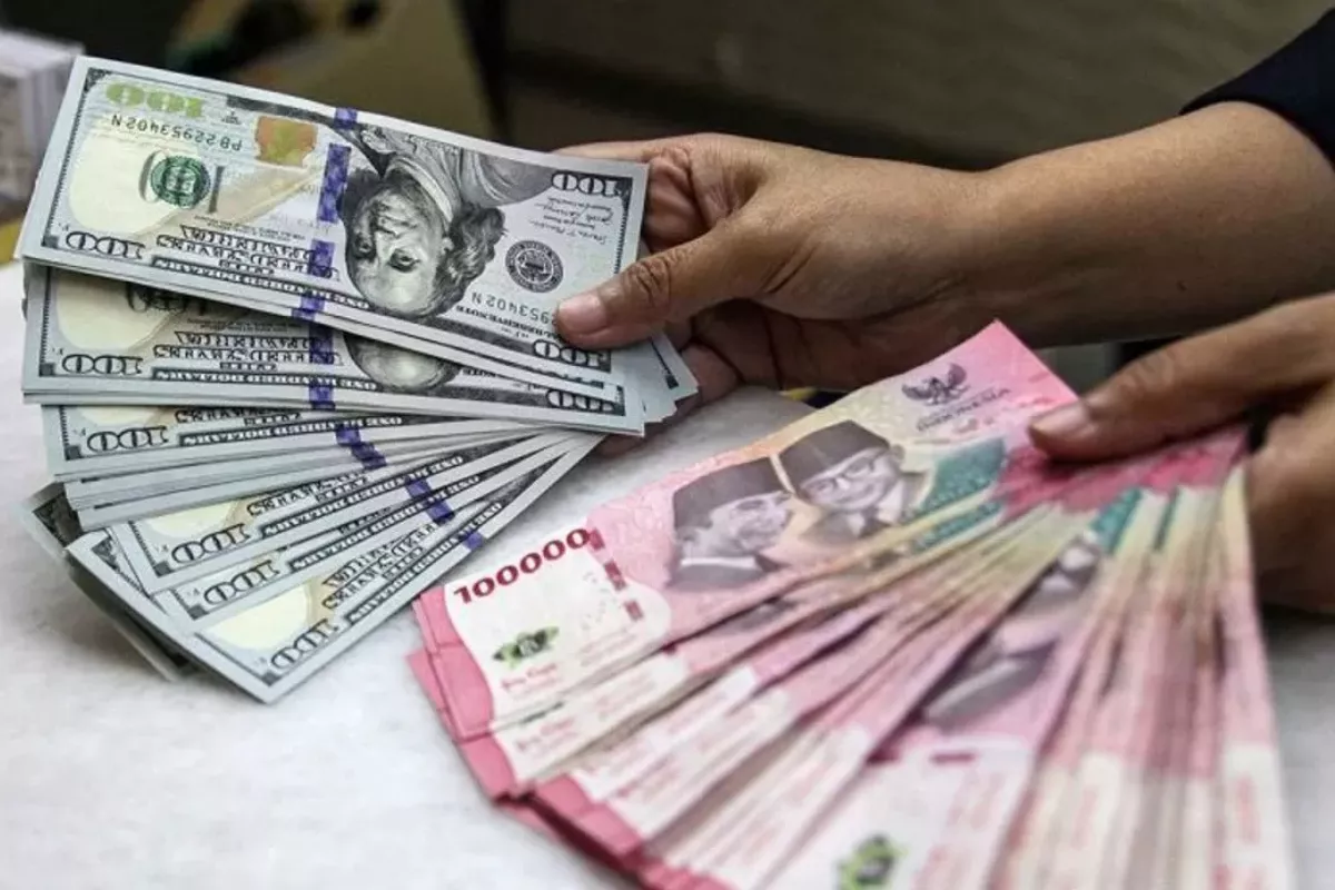 Rupiah Menanjak ke Level Rp17.795 per Dolar AS pada Perdagangan Pagi