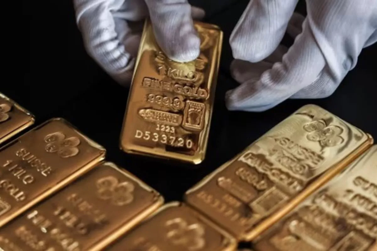 Investasi Aman Saat Harga Emas Antam Bertahan Rp2,711 Juta per Gram