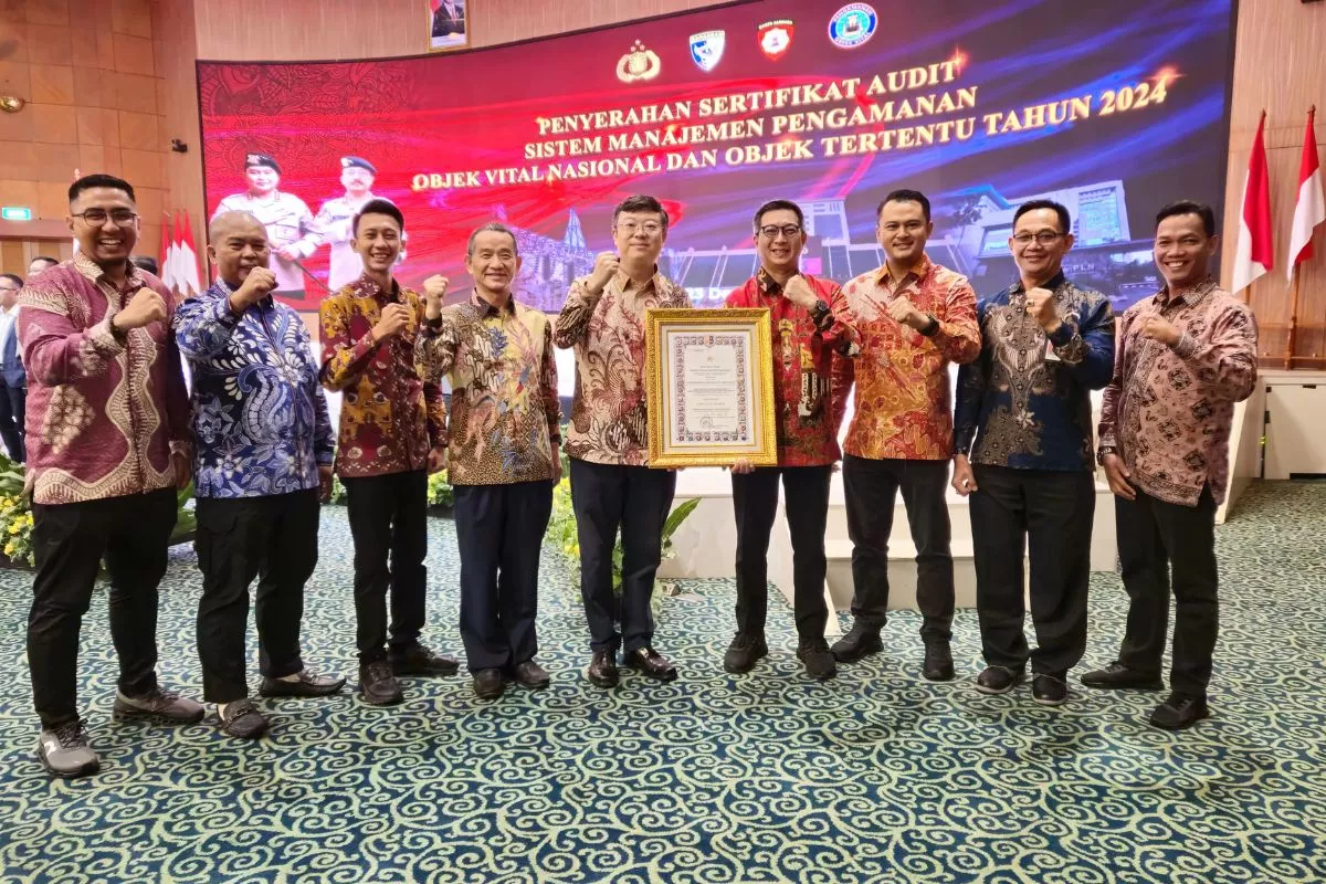 PetroChina Jabung Salurkan Beasiswa dan Fasilitas Pendidikan di Jambi