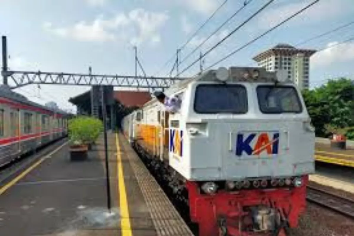 Libur Sekolah, 171 Ribu Penumpang KA Jarak Jauh Tiba di Jakarta