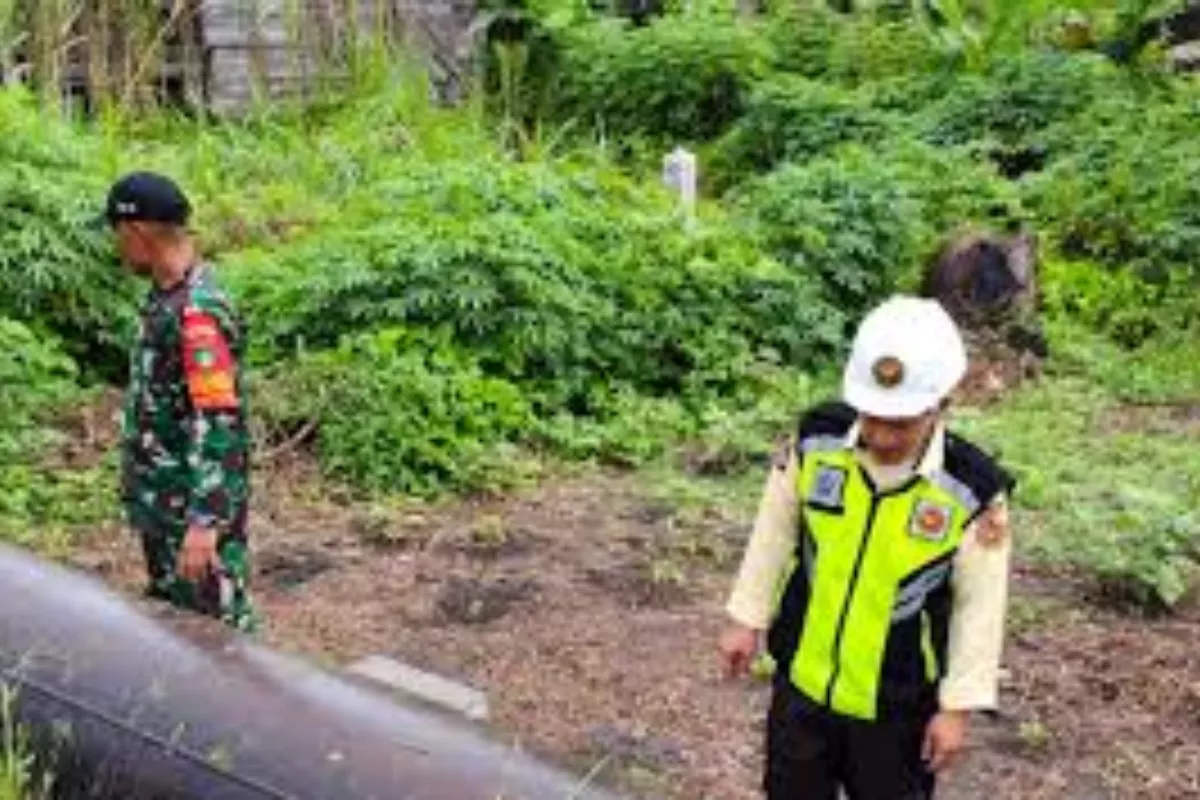 TNI dan Security Patroli Amankan Jalur Pipa PHR Bukit Kapur