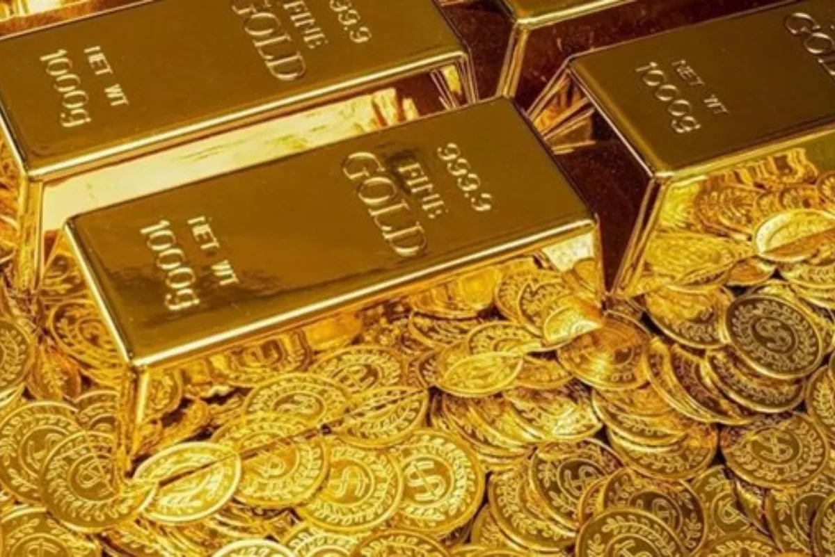 Rusia Jual Cadangan Emas Akibat Krisis BBM