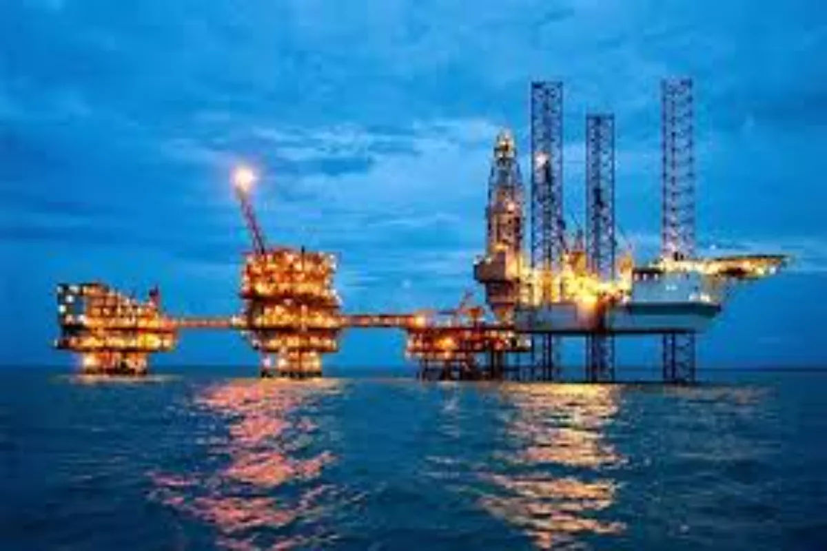 Harga Komoditas Minyak Mentah Melesat 6 Persen di Pasar Global