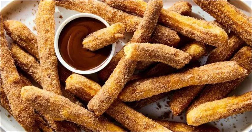 Resep Cara Membuat Churros Takaran Sendok Renyah di Luar Lembut