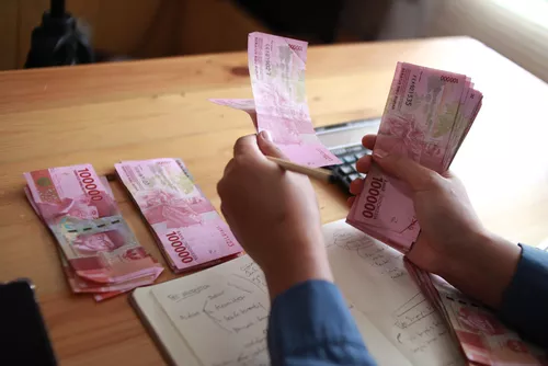 Aturan Bawa Uang Jemaah Haji 2026: Batas Rp 100 Juta Wajib Lapor