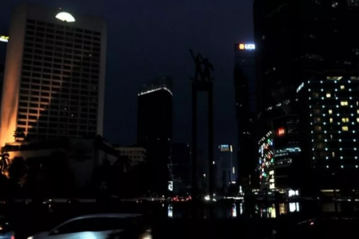 Pemadaman Lampu 1 Jam di Jakarta Kurangi Emisi Karbon 60,14 Ton