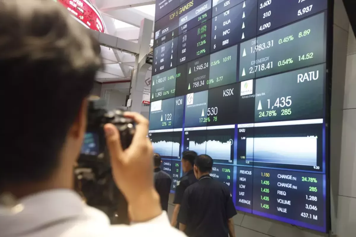 Bursa Asia Naik Rabu, Saham Semikonduktor Pimpin Penguatan