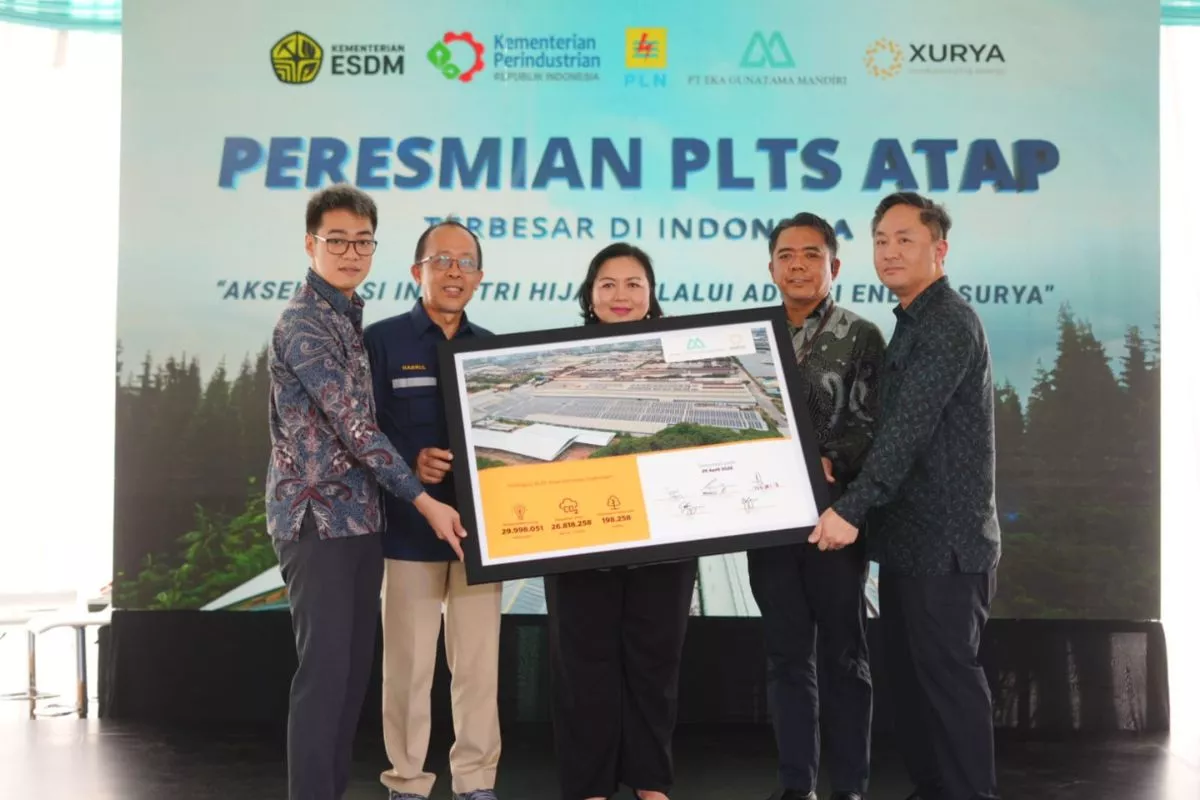 Dukung Transisi Energi, APL Bangun PLTS Atap di Fasilitas Sidoarjo