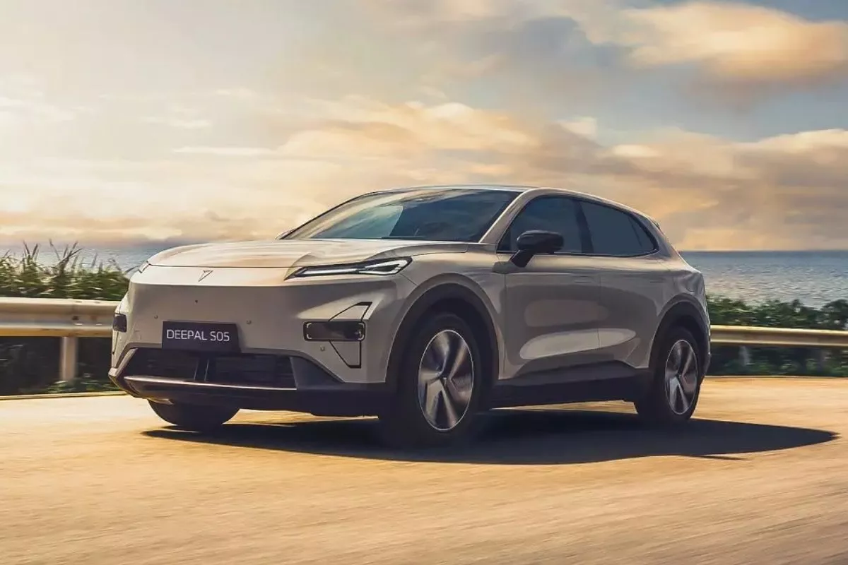 SUV Listrik Changan Deepal S05 Resmi Bisa Dipesan di Indonesia