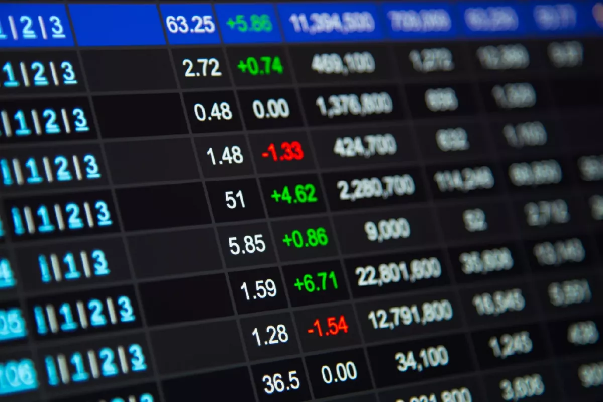 Saham RATU Anjlok 48,63 Persen, Direktur Malah Borong