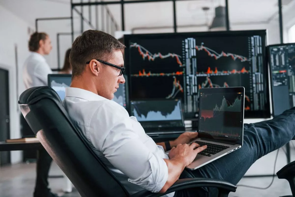 Mandiri Sekuritas Ungkap Cara Investor Menilai Saham Perusahaan Baru