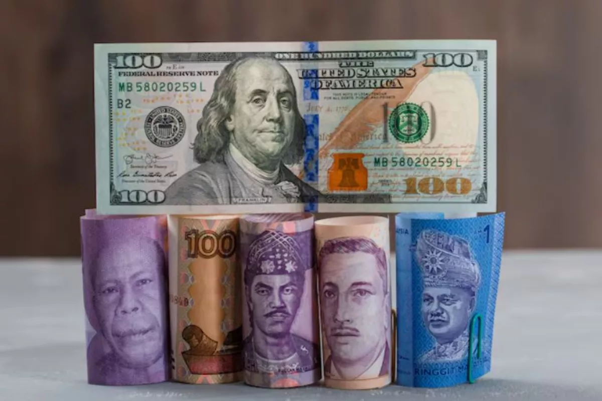 Dampak Harga Minyak Dunia, Rupiah Terperosok ke Rp17.495 per Dolar AS