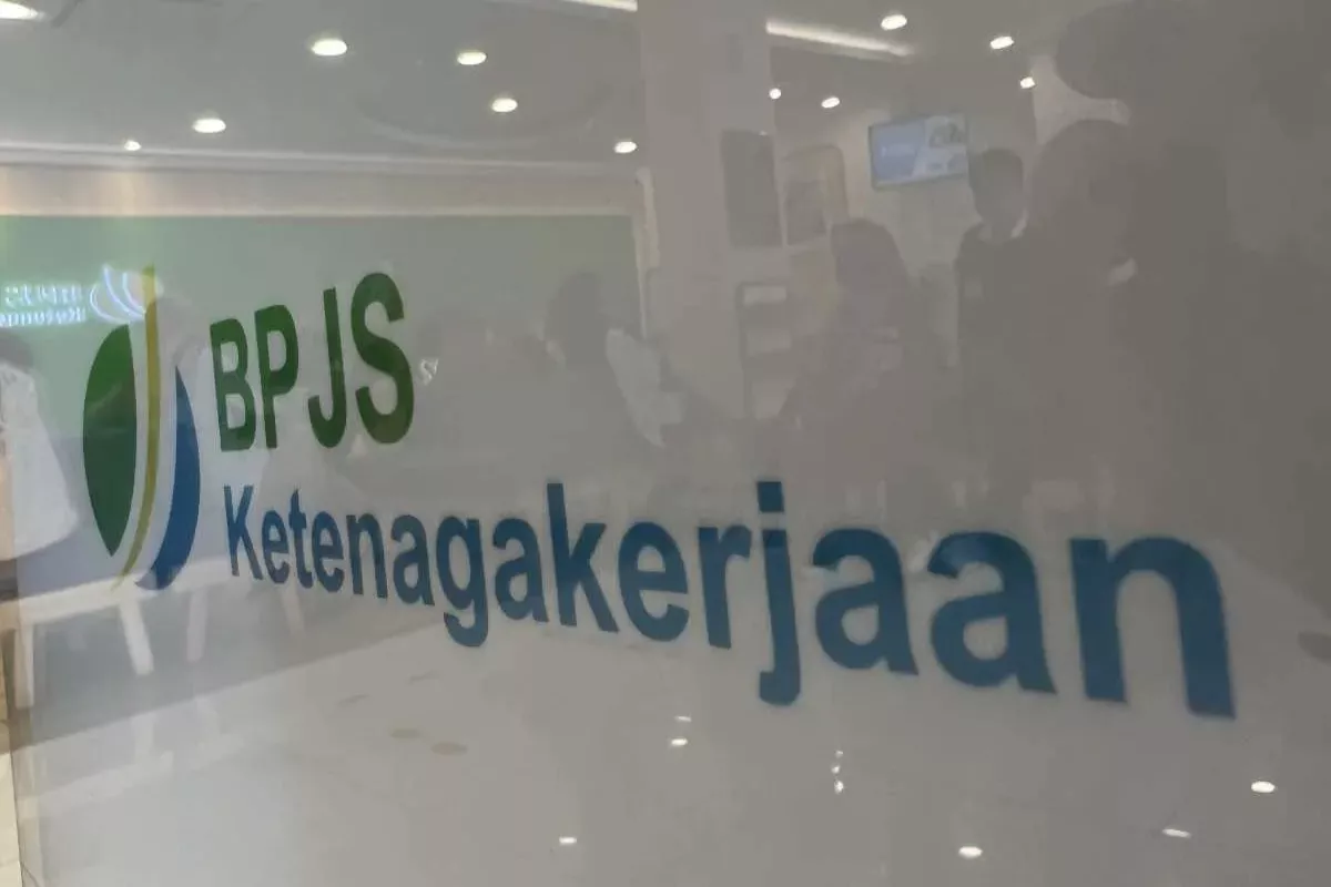 Kemnaker Pangkas Iuran JKK-JKM 50 Persen untuk Pekerja Informal