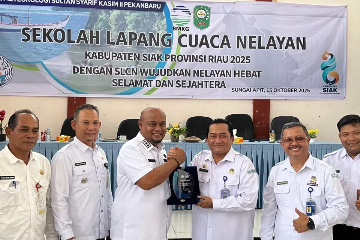 BMKG Edukasi Nelayan Rembang Antisipasi Cuaca Ekstrem Lewat SLCN