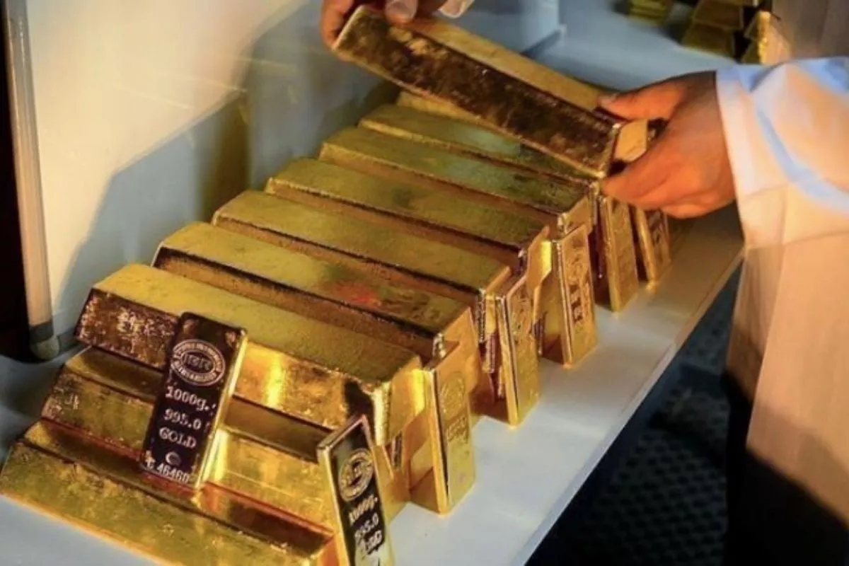 Emas Geser Obligasi AS Jadi Cadangan Terbesar Bank Sentral Dunia