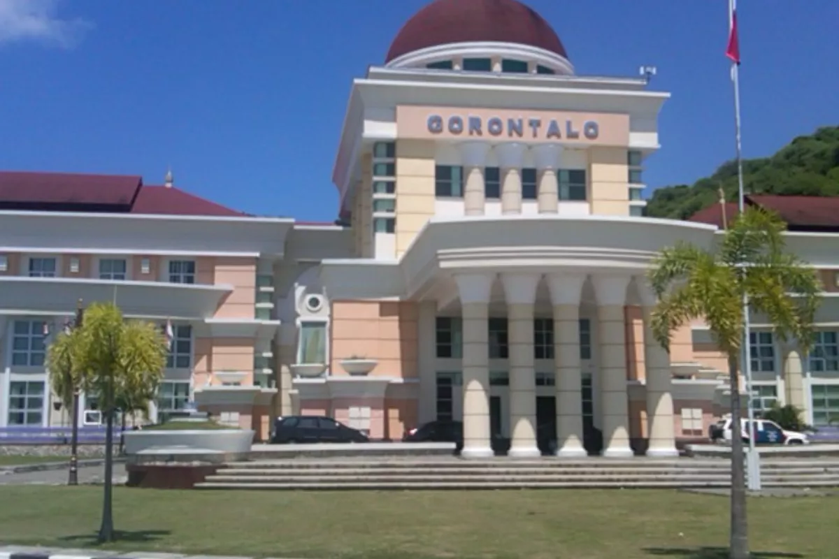 Pemprov Gorontalo dan DPRD Bahas Raperda Pajak Sektor Strategis