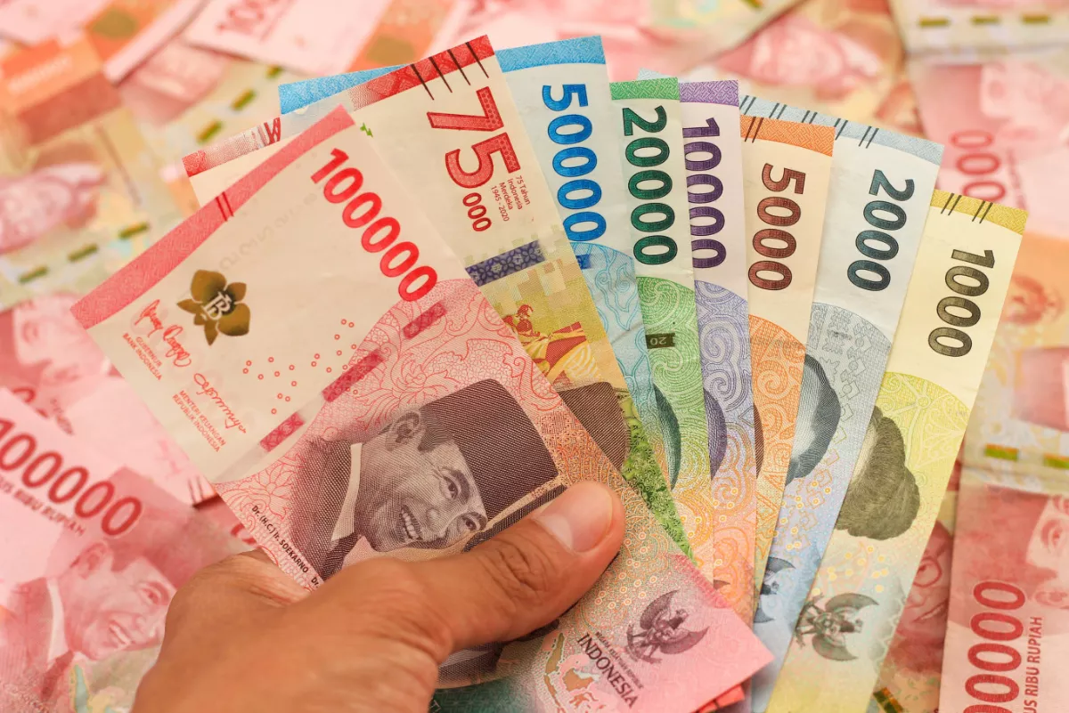 Dolar Melemah, Rupiah Indonesia Dapatkan Keringanan dari OCBC