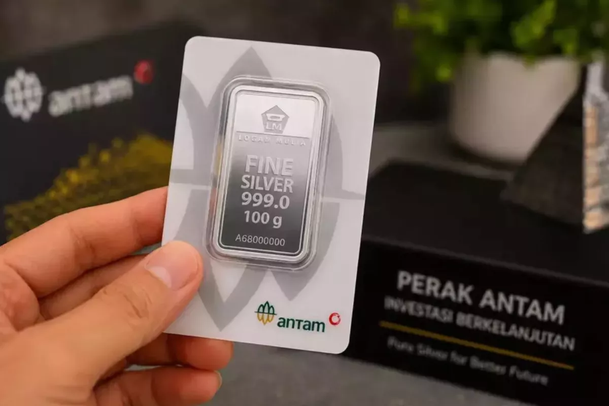 Perak Antam Naik Rp 250 Hari Ini Mengikuti Penguatan Perak Dunia