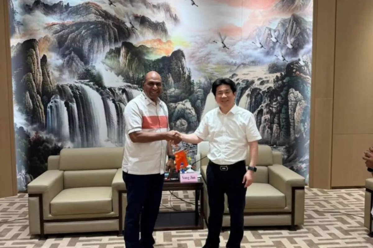 Papua Barat dan Conch Group Garap Investasi Energi Terbarukan