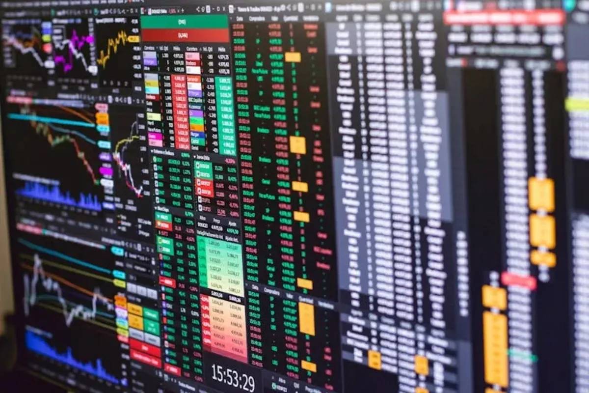 Menguat 2,19 Persen, IHSG Konsisten Bertahan di Atas Level Psikologis 8000