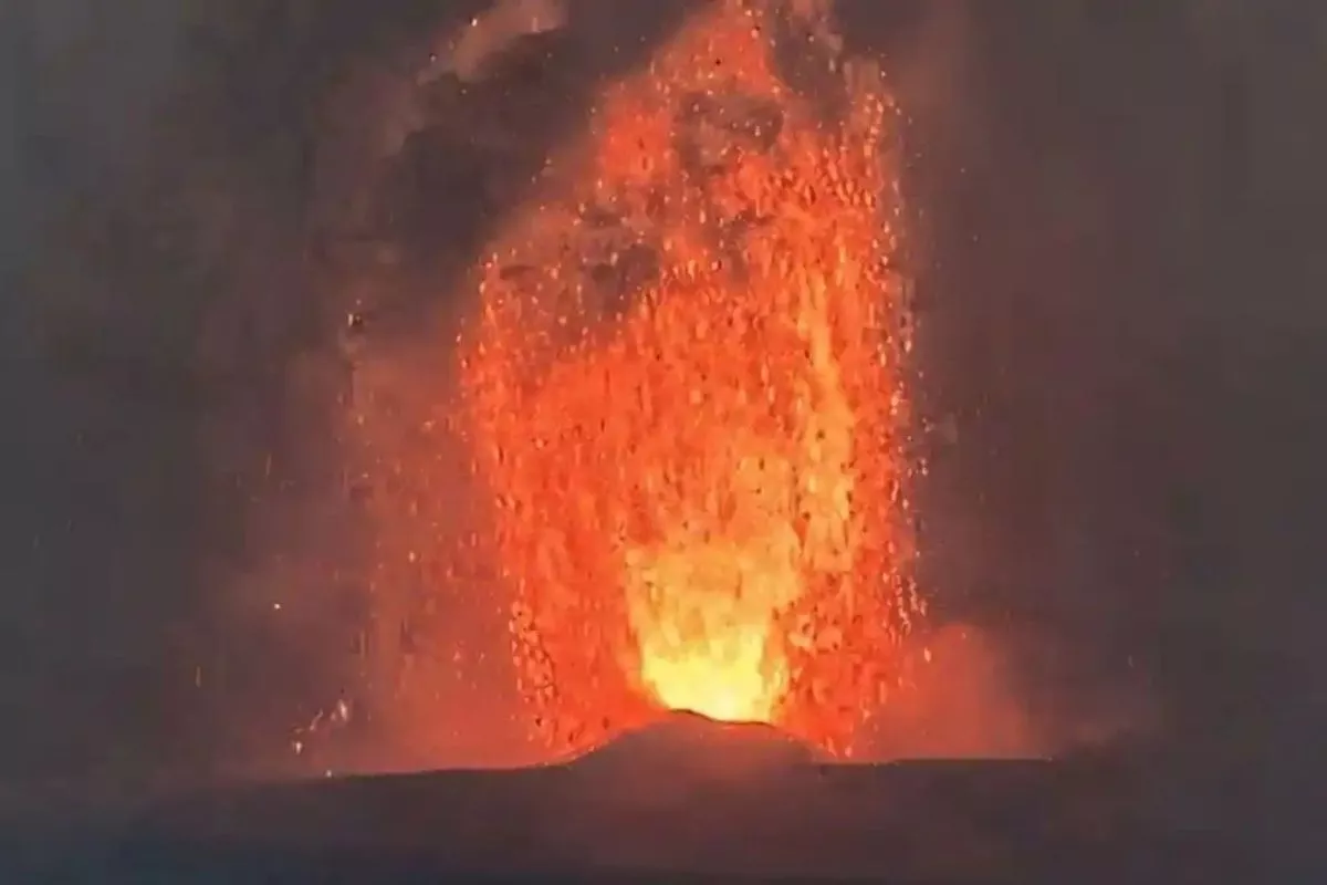 Erupsi Anak Krakatau, DPR Minta Sistem Peringatan Dini Diperkuat