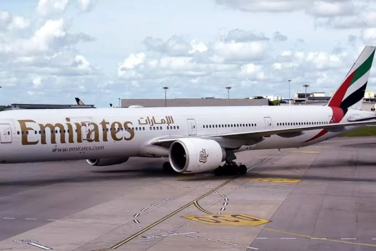Airbus A380-800 Emirates Mendarat Perdana di Bandara Soetta 8 Agustus