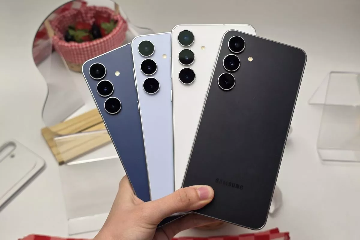 Penyesuaian Harga HP Samsung Galaxy S dan Z Terbaru 2026