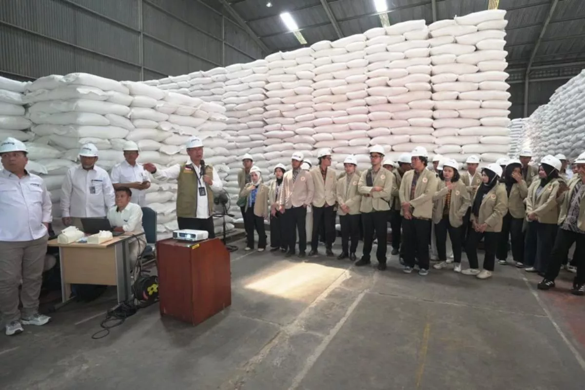 Ahmad Rizal Ramdhani Buka Ruang Edukasi Cadangan Beras Pemerintah