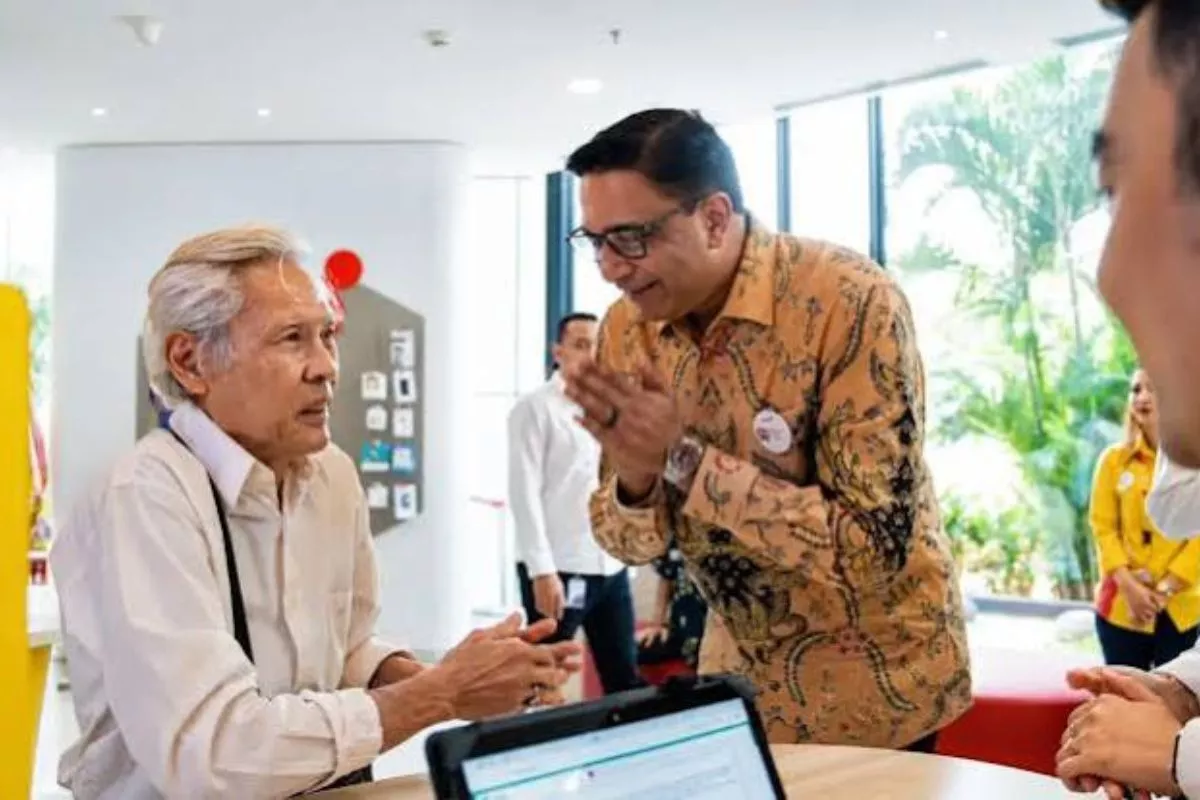 Kawal Jadi AI TechCo, Indosat Perpanjang Jabatan Vikram Sinha
