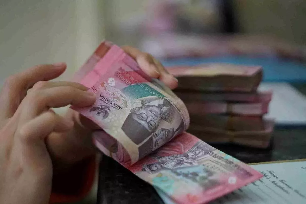 Nilai Tukar Rupiah Diperkirakan Berfluktuasi pada Perdagangan Hari Ini