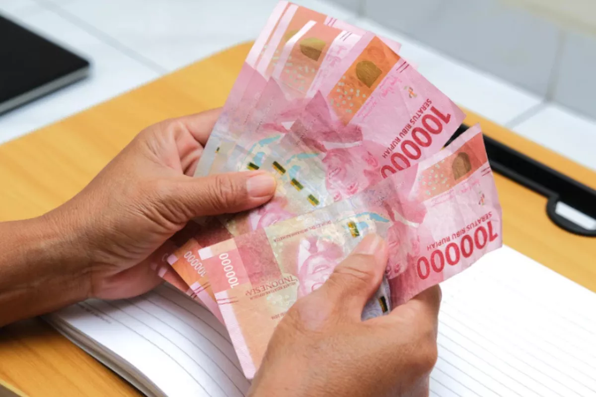 Rupiah Diperkirakan Bergerak Rp17.930–Rp18.100 per Dolar AS