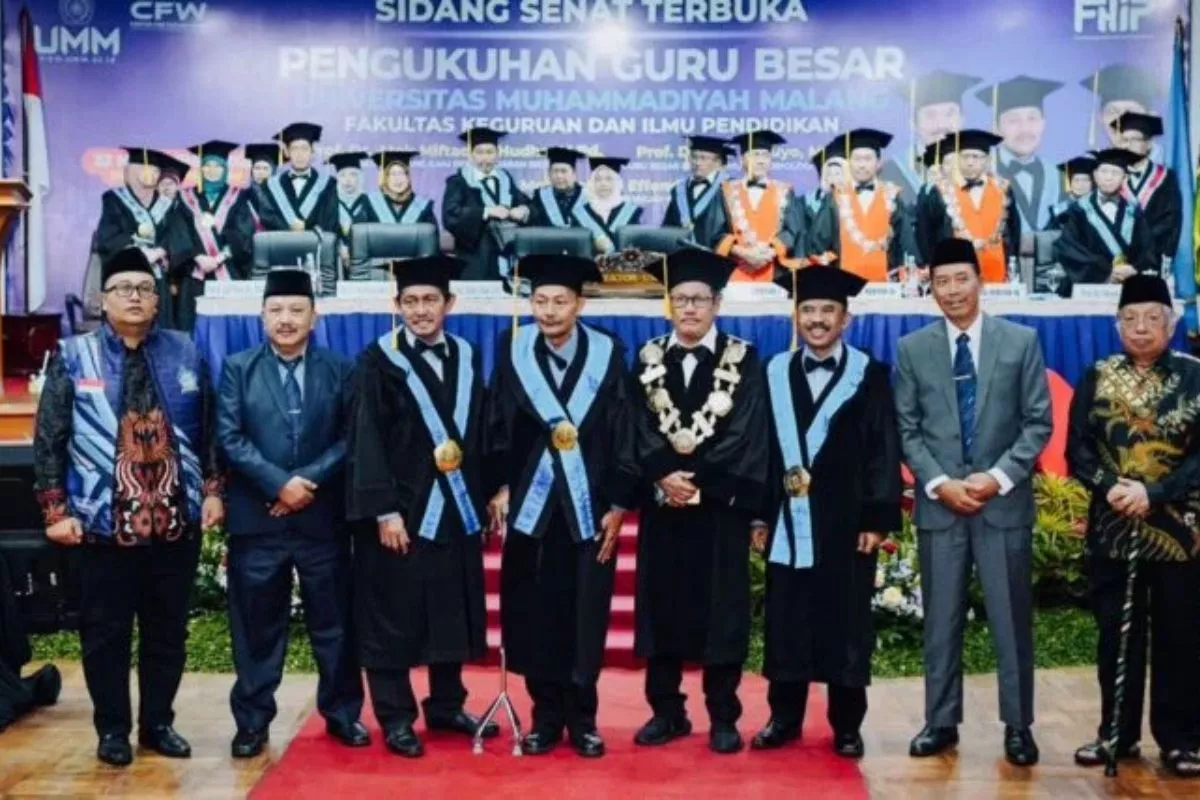 Perkuat Riset, UMM Resmi Kukuhkan Empat Guru Besar Baru