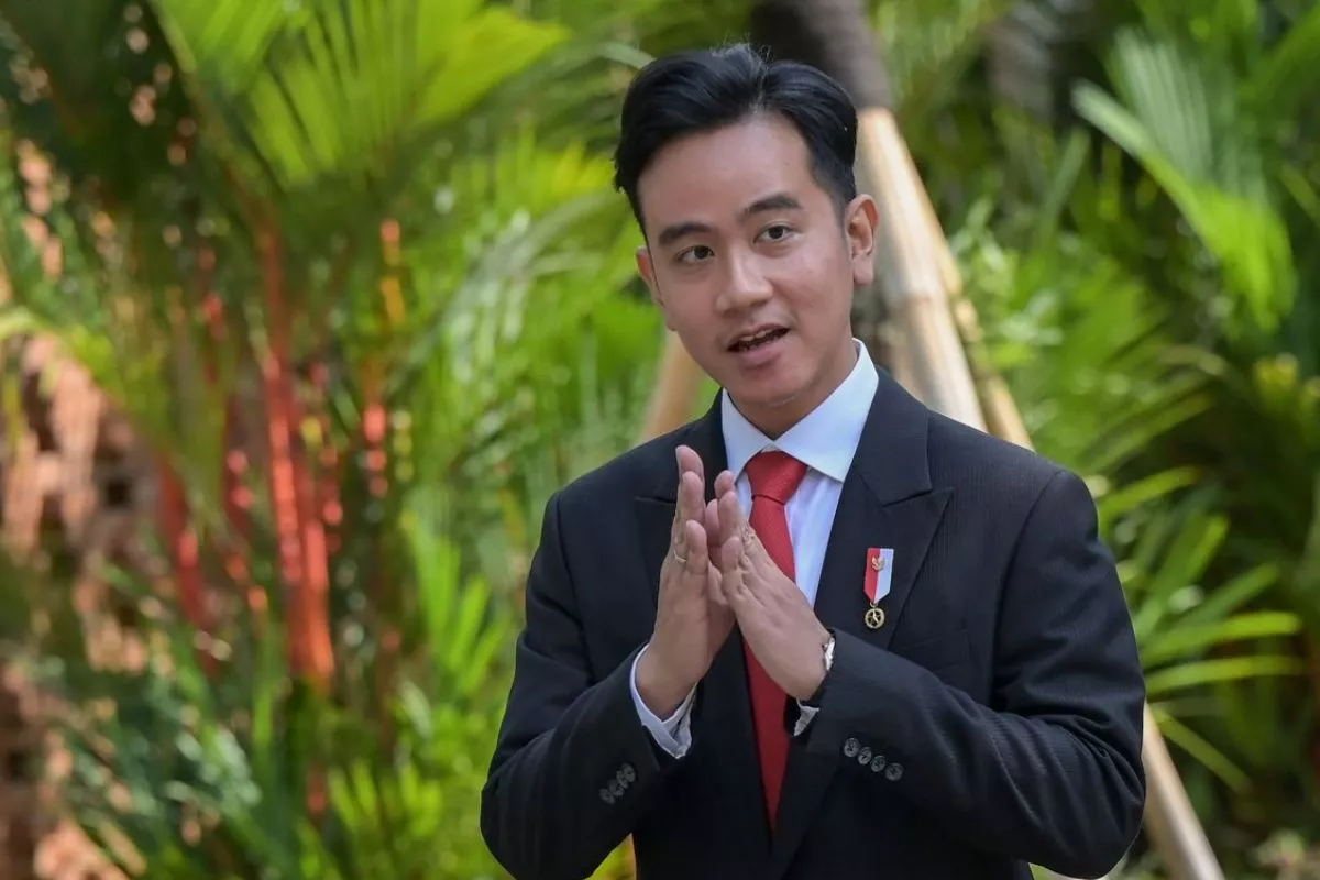 Tinjau Korban Gempa NTT, Gibran Pastikan Pendataan Rumah Rusak