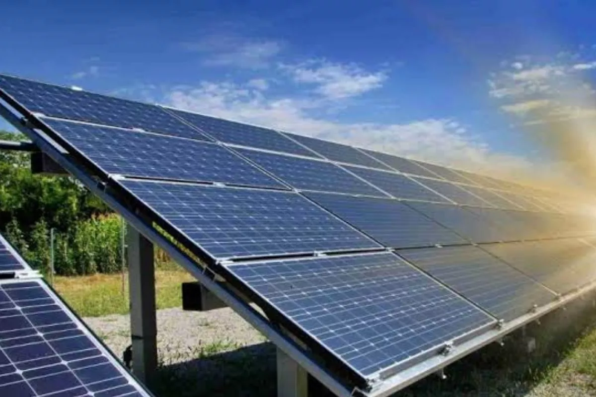 PLN Indonesia Power Siap Garap Program PLTS 100 GWp Pemerintah