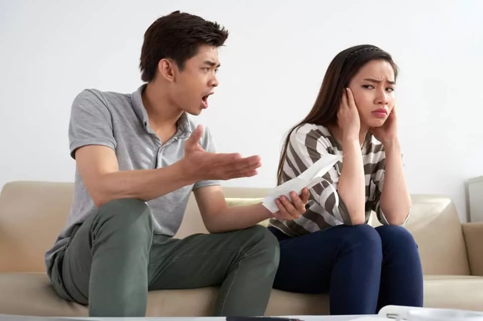 Mengenal Tanda-tanda Toxic Relationship yang Sering Diabaikan