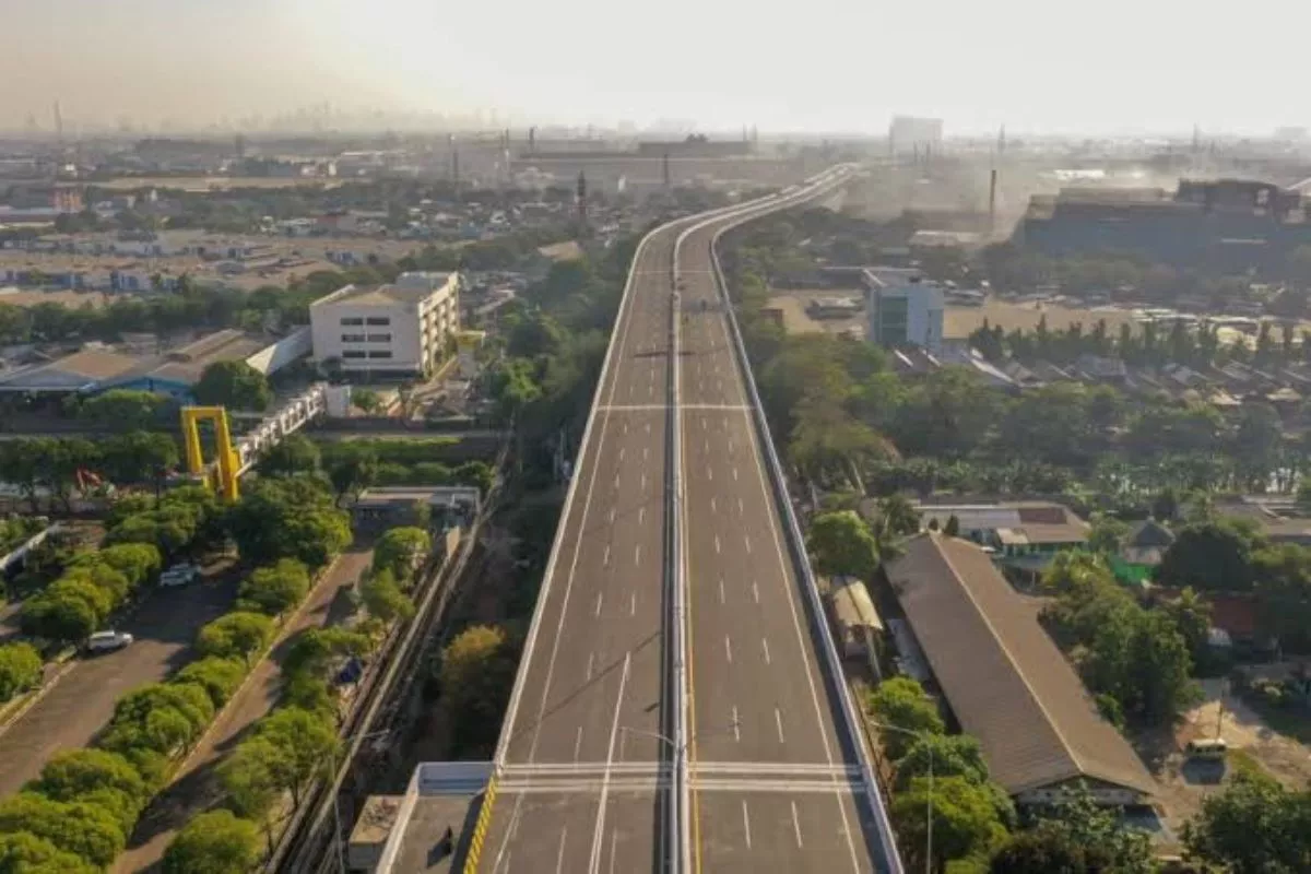 Imbas Kecelakaan dan Contraflow, Sejumlah Tol Jakarta Macet Pagi Ini