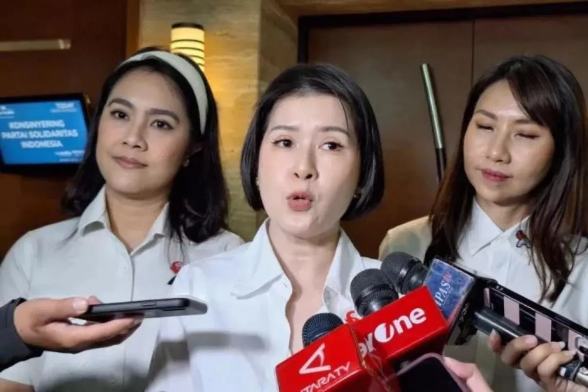 Ahmad Ali Tegaskan PSI Tak Beri Bantuan Hukum ke Grace Natalie