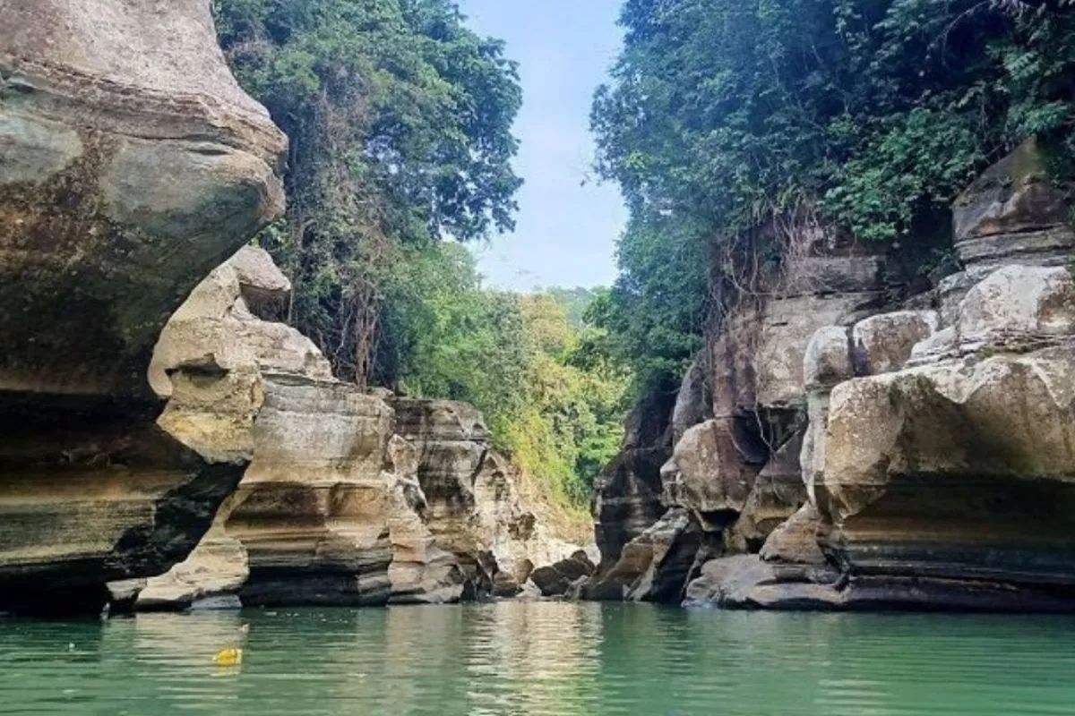 7 Wisata Alam Tasikmalaya untuk Liburan Akhir Pekan Keluarga
