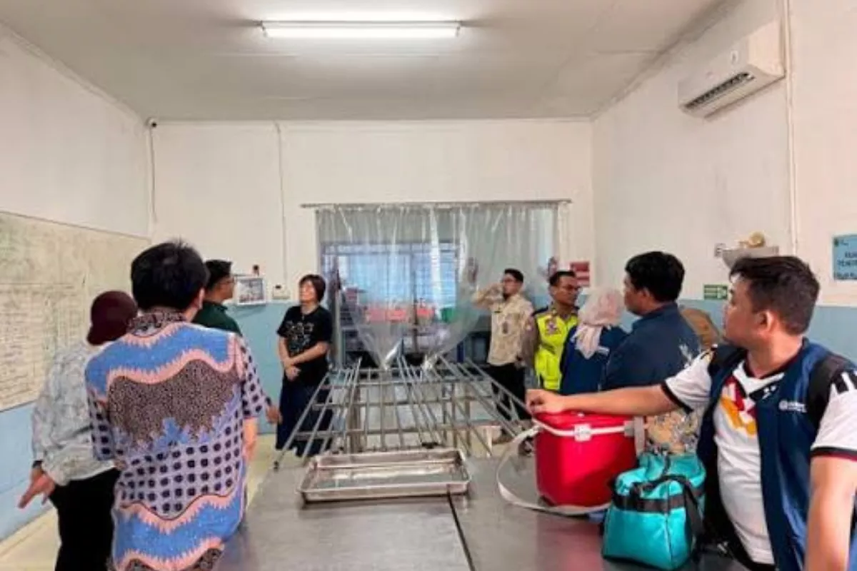 707 Orang Diduga Keracunan MBG, BGN Suspend SPPG Karangturi