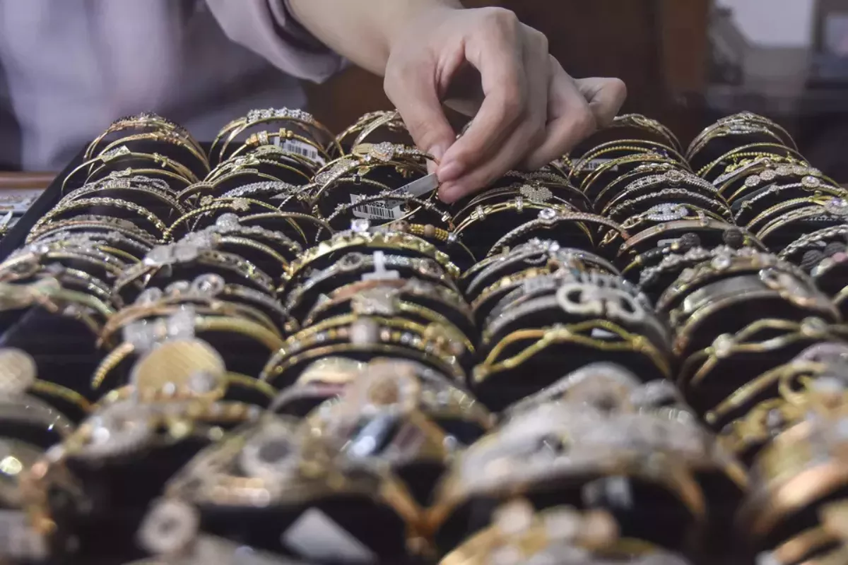 Rincian Harga Emas Perhiasan Berbagai Karat pada Rabu 3 Juni 2026