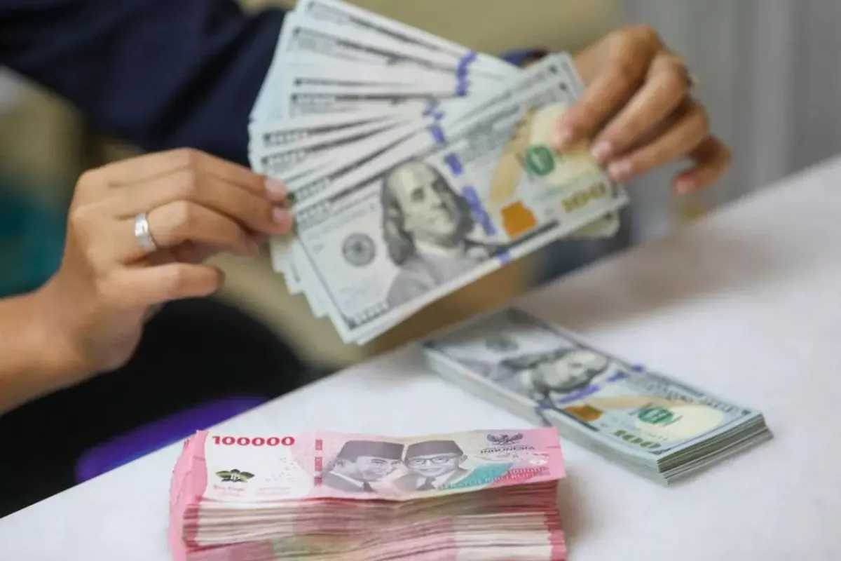 Rupiah Diprediksi Melemah ke 19.000 Akibat Keraguan Investor Asing