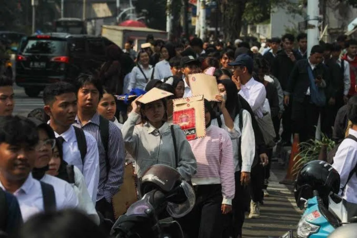 Pengangguran Turun, Tapi 38,42 Juta Warga Masih Kerja Paruh Waktu