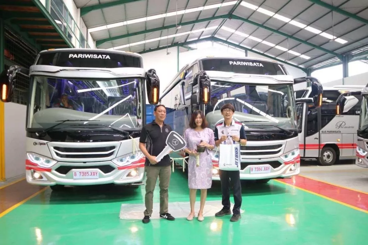 Strategi Elektrifikasi Armada DayTrans WEHA Demi Menekan Biaya Operasional