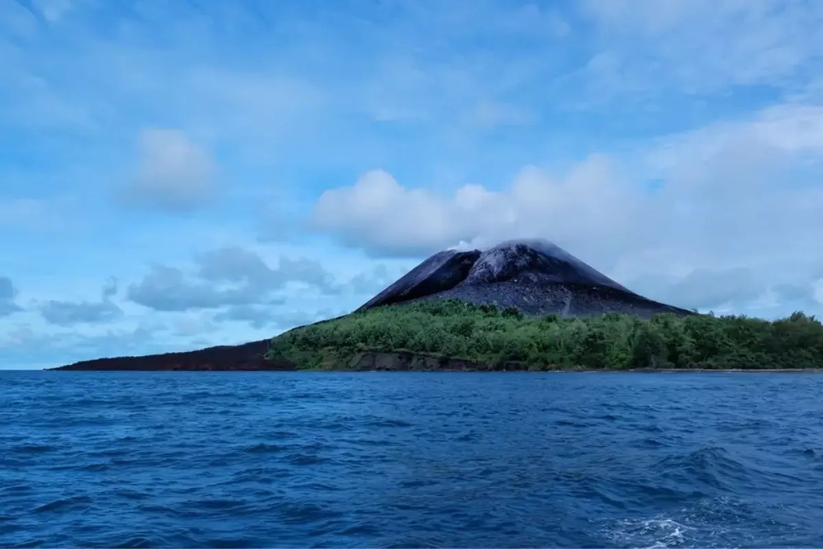 Operasional Penerbangan Bandara Tetap Lancar Pascaerupsi Krakatau