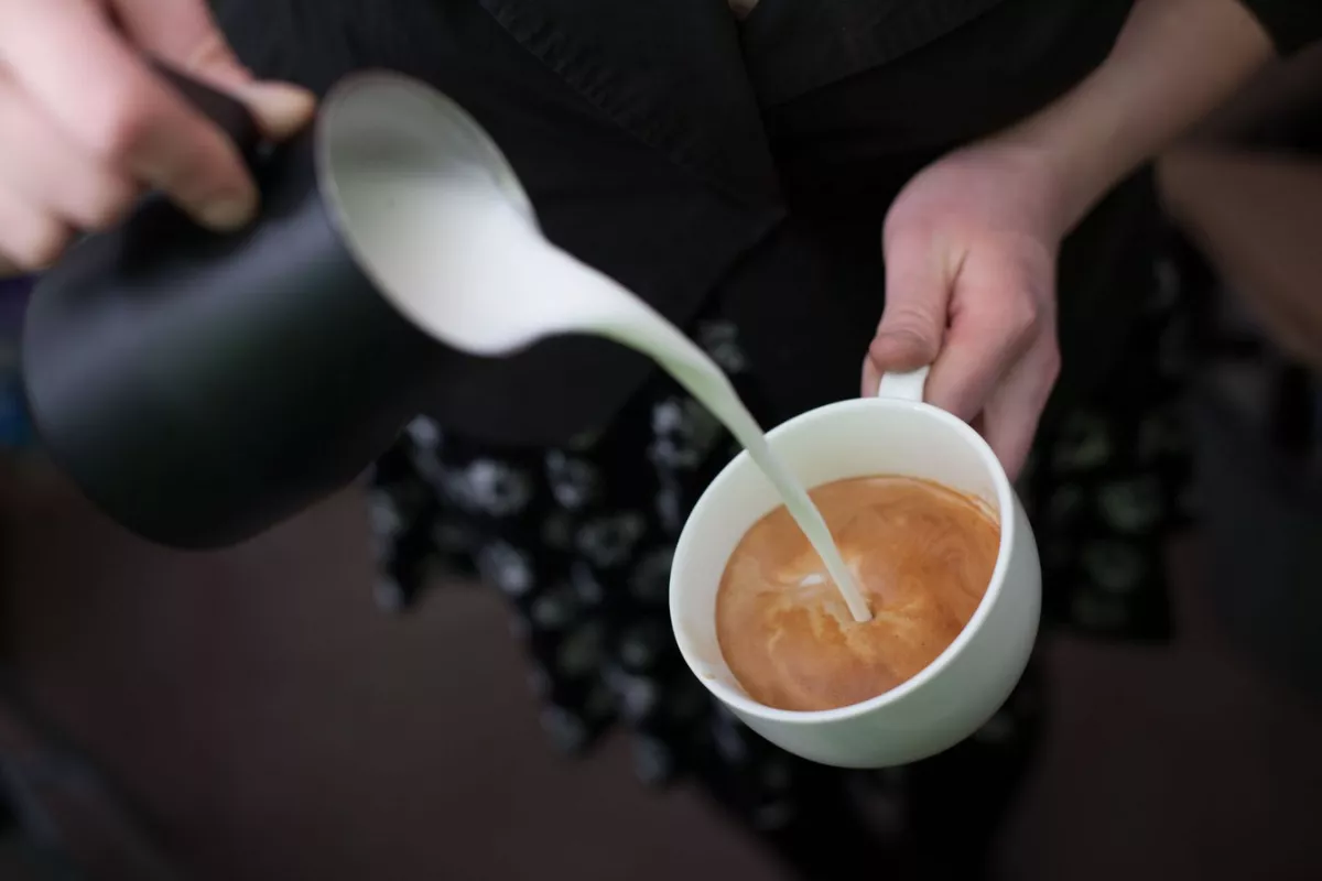 Rahasia Seduh Kopi Barista Profesional di Rumah