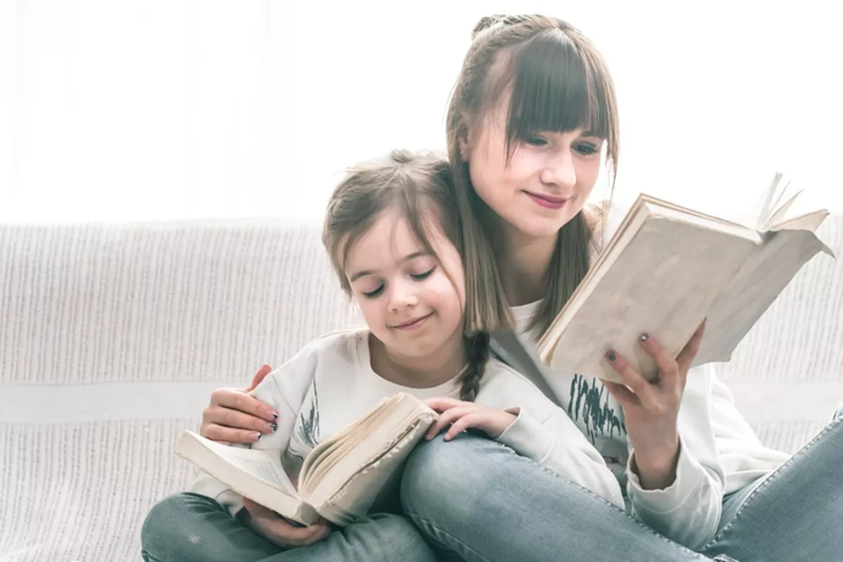Tips Membuat Pop-up Library atau Pojok Baca Komunitas di Kafe yang Seru