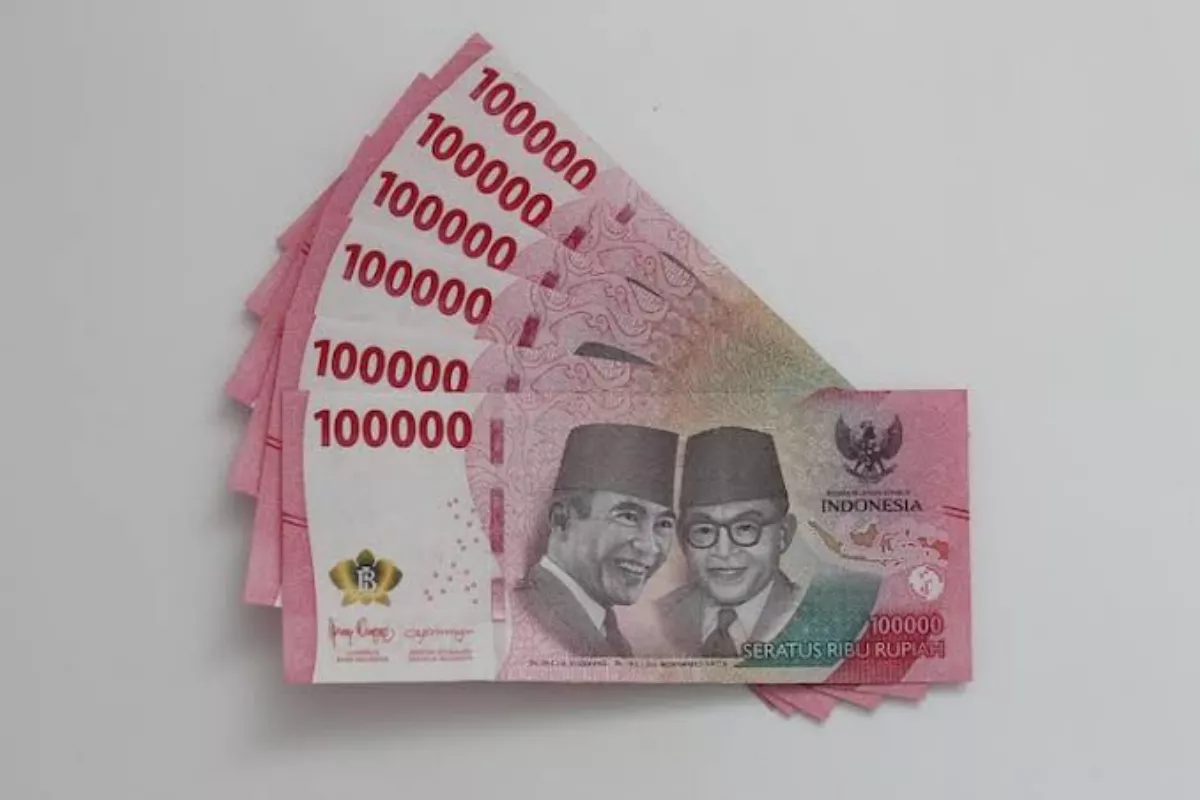 Ekonom Sebut Tak Mudah Menguatkan Rupiah untuk Periode 5 Tahun Ke Depan